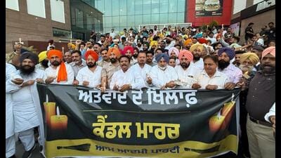 The events were held under the leadership of cabinet ministers and leaders, with candle marches in Patiala, Jalandhar, Ludhiana, Amritsar and Pathankot. (HT Photo) The events were held under the leadership of cabinet ministers and leaders, with candle marches in Patiala, Jalandhar, Ludhiana, Amritsar and Pathankot. (HT Photo)