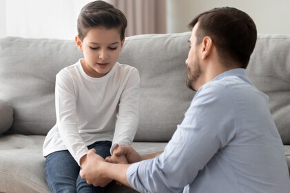 Children can read the room and their fathers better when they are emotionally absent. (Shutterstock) Children can read the room and their fathers better when they are emotionally absent. (Shutterstock)