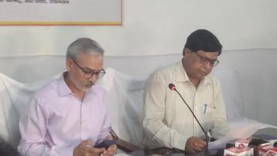 Director secondary education department Mahendra Dev and UP Board secretary Bhagwati Singh declaring the UP Board high school and intermediate examination results in Prayagraj on Friday. (HT PHOTO) Director secondary education department Mahendra Dev and UP Board secretary Bhagwati Singh declaring the UP Board high school and intermediate examination results in Prayagraj on Friday. (HT PHOTO)