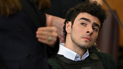 Luigi Mangione, the suspect in the killing of UnitedHealth Group chief executive Brian Thompson, appears in Manhattan Supreme Court on New York state murder and terrorism charges in New York City, U.S., February 21, 2025. (Reuters)