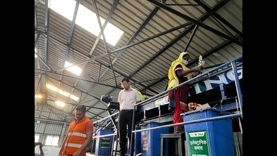 Newly appointed municipal commissioner Gaurav Kumar inspects the MRF plant in Gomti Nagar. (Sourced) Newly appointed municipal commissioner Gaurav Kumar inspects the MRF plant in Gomti Nagar. (Sourced)