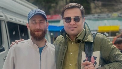 BJP worker Arvind S Agrawal with local Kashmiri guide Nazakat Ahmed Shah, who helped him during the Pahalgam attack. (Instagram/@arvindsagrawal) BJP worker Arvind S Agrawal with local Kashmiri guide Nazakat Ahmed Shah, who helped him during the Pahalgam attack. (Instagram/@arvindsagrawal)