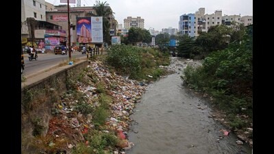 Prithviraj BP, additional municipal commissioner, PMC, said the meeting was part of the pre-monsoon preparations. (HT)