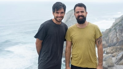 Summer T-shirts for men at 50% off: Too hot to handle, too cool to miss! (Pexels) Summer T-shirts for men at 50% off: Too hot to handle, too cool to miss! (Pexels)