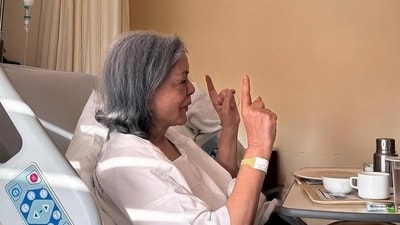 Zeenat Aman posted a picture from the recovery room. Zeenat Aman posted a picture from the recovery room.