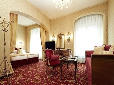 Hotel Europe combines contemporary and historic design, offering a romantic and culture-rich stay near Bahnhofstrasse.