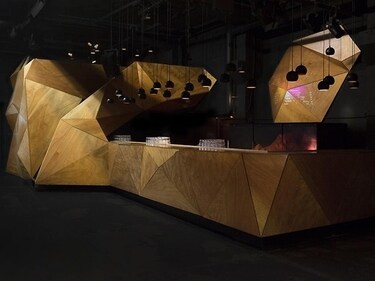 Two dance floors, electronic beats, and an all-night party scene—Hive Club is Zurich’s dance music capital!