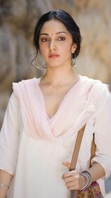 Shershaah – Dimple’s understated elegance (Pinterest) Shershaah – Dimple’s understated elegance (Pinterest)