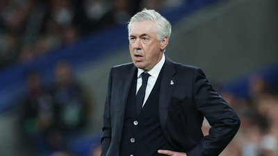 Real Madrid coach Carlo Ancelotti reacts (REUTERS)