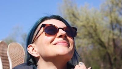 Did you know that not all sunglasses provide sufficient protection? So it's critical to select ones that block 100 percent of UVA as well as UVB rays. (Representative picture: Freepik) Did you know that not all sunglasses provide sufficient protection? So it's critical to select ones that block 100 percent of UVA as well as UVB rays. (Representative picture: Freepik)