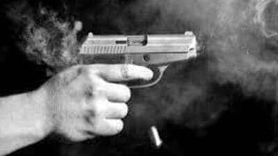 The family members took the man to a hospital, where the doctors declared him dead on arrival. Preliminary inquiry suggests the deceased used an illegal firearm to shoot himself. The family members took the man to a hospital, where the doctors declared him dead on arrival. Preliminary inquiry suggests the deceased used an illegal firearm to shoot himself.