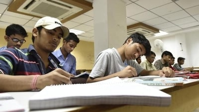 Enforcement Directorate (ED), Lucknow, had conducted searches t seven locations across Uttar Pradesh's Gautam Buddha Nagar (Noida), Delhi, and Haryana’s Gurgaon in connection with the FIIT-JEE case which revealed that approximately ₹206 crore was collected from students of running batches on the pretext of providing educational services, which were not delivered. (Representative image/Saumya Khandelwal/HT Photo) Enforcement Directorate (ED), Lucknow, had conducted searches t seven locations across Uttar Pradesh's Gautam Buddha Nagar (Noida), Delhi, and Haryana’s Gurgaon in connection with the FIIT-JEE case which revealed that approximately ₹206 crore was collected from students of running batches on the pretext of providing educational services, which were not delivered. (Representative image/Saumya Khandelwal/HT Photo)