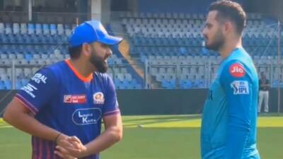 Rohit Sharma demonstrates to Abdul Samad during a one-on-one session with the LSG batter. (LSG - X) Rohit Sharma demonstrates to Abdul Samad during a one-on-one session with the LSG batter. (LSG - X)