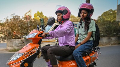 Karnataka transport minister orders transport department to crackdown on bike taxis across the state. ((Pic for representation)) Karnataka transport minister orders transport department to crackdown on bike taxis across the state. ((Pic for representation))