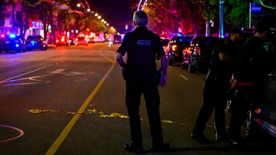 Police work on Fraser street, near the site of the Lapu Lapu day block party where a vehicle drove into a crowd killing several people in Vancouver, British Columbia, Canada April 26, 2025. REUTERS/Jennifer Gauthier (REUTERS)