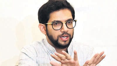 Mumbai, Jan 29 (ANI): Shiv Sena leader (UBT) MLA Aaditya Thackeray addresses a press conference, at Matoshree in Mumbai on Wednesday. (ANI Photo) (Sandeep Anandrao Mahankal) Mumbai, Jan 29 (ANI): Shiv Sena leader (UBT) MLA Aaditya Thackeray addresses a press conference, at Matoshree in Mumbai on Wednesday. (ANI Photo) (Sandeep Anandrao Mahankal)