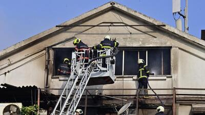 The fire was confined to the mezzanine and the fourth floor, which houses the offices of several senior officers including the head of its Mumbai zonal unit, said ED sources. (Anshuman Poyrekar/ Hindustan Times) The fire was confined to the mezzanine and the fourth floor, which houses the offices of several senior officers including the head of its Mumbai zonal unit, said ED sources. (Anshuman Poyrekar/ Hindustan Times)