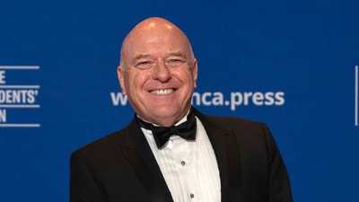Actor Dean Norris poses for photographers as he arrives at the annual White House Correspondents' Association Dinner in Washington, Saturday, April 26, 2025. (AP Photo/Jose Luis Magana) (AP) Actor Dean Norris poses for photographers as he arrives at the annual White House Correspondents' Association Dinner in Washington, Saturday, April 26, 2025. (AP Photo/Jose Luis Magana) (AP)