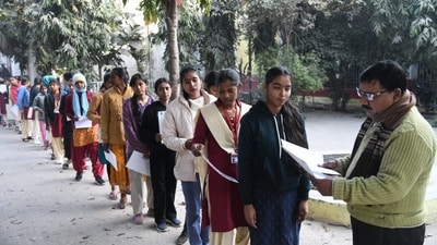 The rules printed in the Railway Recruitment Board's exam letter stated that certain "banned items" like bangles, religious symbols, ornaments, mangal sutra, belts, bracelets, and handbags are not allowed in the exam centre. (File) (Santosh Kumar) The rules printed in the Railway Recruitment Board's exam letter stated that certain "banned items" like bangles, religious symbols, ornaments, mangal sutra, belts, bracelets, and handbags are not allowed in the exam centre. (File) (Santosh Kumar)