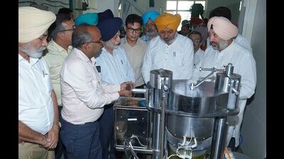 During his visit, the finance minister reviewed the several ongoing renovation and infrastructure projects at PAU that are being funded by the  ₹20 crore grant provided earlier. (HT Photo)