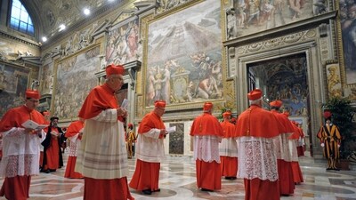 Catholic cardinals meeting in Rome on April 28, 2025, agreed to begin on May 7, 2025, the conclave to elect a successor to Pope Francis, according to ANSA news agency. On Wednesday May 7, the cardinals will take part in a solemn mass at St Peter's Basilica in the Vatican, after which those eligible to vote will gather in the Sistine Chapel for the secretive ballot, which can last several days. (AFP) Catholic cardinals meeting in Rome on April 28, 2025, agreed to begin on May 7, 2025, the conclave to elect a successor to Pope Francis, according to ANSA news agency. On Wednesday May 7, the cardinals will take part in a solemn mass at St Peter's Basilica in the Vatican, after which those eligible to vote will gather in the Sistine Chapel for the secretive ballot, which can last several days. (AFP)