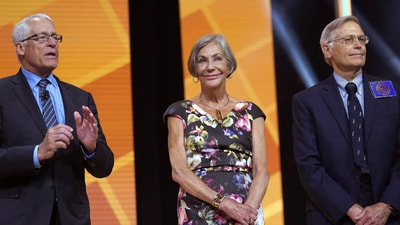 Alice Walton, world's richest woman, with her brothers Rob and Jim Walton. (File/Getty Images) Alice Walton, world's richest woman, with her brothers Rob and Jim Walton. (File/Getty Images)