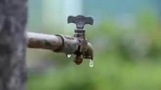 Residents are questioning why the Greater Ludhiana Area Development Authority (GLADA) continues to levy charges for water supply when the service is not being provided. (HT Archive)