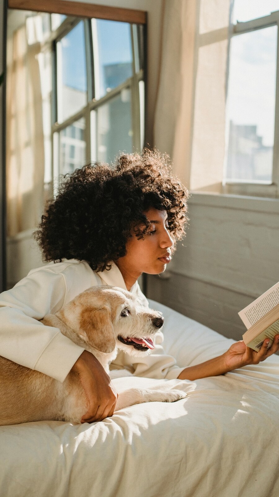 Positive benefits of having a pet at home