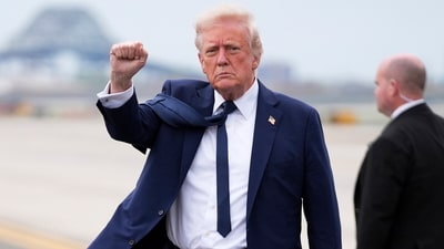 President Donald Trump completes 100 days in office with 42.5% approval (AP) President Donald Trump completes 100 days in office with 42.5% approval (AP)