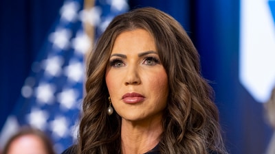 Second suspect in Kristi Noem’s bag theft identified as Chilean national (AP Photo/Alex Brandon) (AP) Second suspect in Kristi Noem’s bag theft identified as Chilean national (AP Photo/Alex Brandon) (AP)