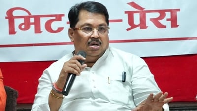 Maharashtra Congress leader Vijay Wadettiwar urged the government to take responsibility for Pahalgam attack and take appropriate action. (X/@VijayWadettiwar) Maharashtra Congress leader Vijay Wadettiwar urged the government to take responsibility for Pahalgam attack and take appropriate action. (X/@VijayWadettiwar)