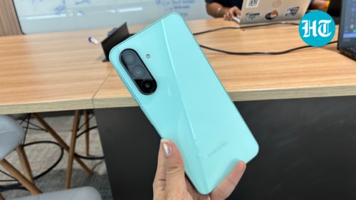 The Samsung Galaxy A26 is backed by a 5000mAh battery. (Aishwarya Panda-HT) The Samsung Galaxy A26 is backed by a 5000mAh battery. (Aishwarya Panda-HT)