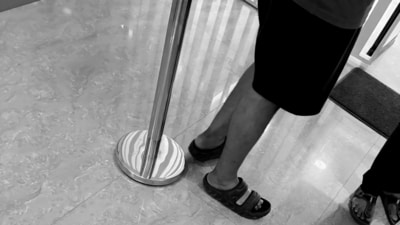 The long and short of it: An X post sparks a heated debate on appropriate wear to a passport office (X/@DealsDhamaka) The long and short of it: An X post sparks a heated debate on appropriate wear to a passport office (X/@DealsDhamaka)