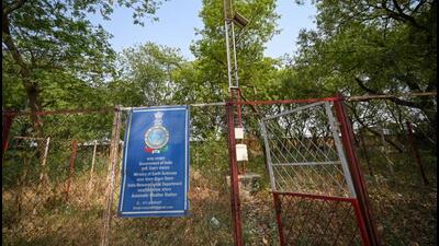The Automatic Weather Station at Mungeshpur. (Sanchit Khanna/HT PHOTO) The Automatic Weather Station at Mungeshpur. (Sanchit Khanna/HT PHOTO)