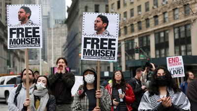 FILE PHOTO: Demonstrators hold placards that read "Free Mohsen" in reference to Mohsen Mahdawi, a Palestinian green card holder and student at Columbia University that was detained, as they gather at Foley Square calling for the release of Palestinian activist and Columbia University graduate student Mahmoud Khalil, in Manhattan, New York City, U.S., April 15, 2025. REUTERS/Jeenah Moon/File Photo (REUTERS)