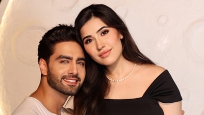 Actor-couple Sheena Bajaj and Rohit Purohit (Riya Bajaj) Actor-couple Sheena Bajaj and Rohit Purohit (Riya Bajaj)