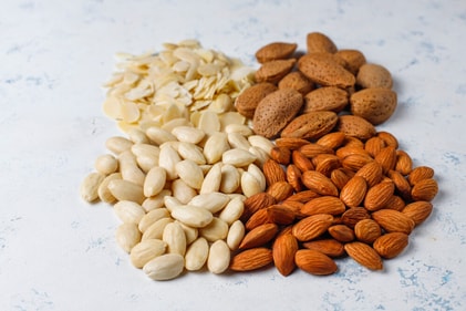 Cashews contain essential vitamins. (Shutterstock)