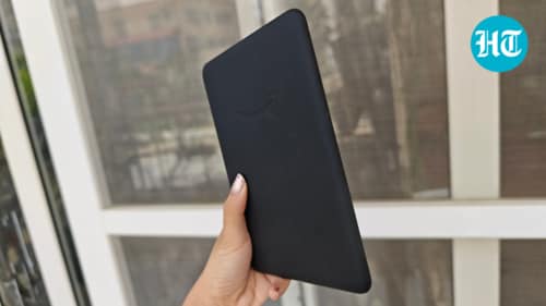 Kindle Paperwhite Gen-12 comes with a slim and compact design. (Aishwarya Panda-HT) Kindle Paperwhite Gen-12 comes with a slim and compact design. (Aishwarya Panda-HT)