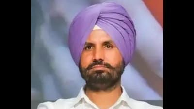 Punjab Congress president Amarinder Singh Raja Warring criticised AAP’s planned protests as political theatrics, asking, “when you are in power, why the need for dharnas?” and accused the AAP of staging drama instead of taking real action. (HT File) Punjab Congress president Amarinder Singh Raja Warring criticised AAP’s planned protests as political theatrics, asking, “when you are in power, why the need for dharnas?” and accused the AAP of staging drama instead of taking real action. (HT File)