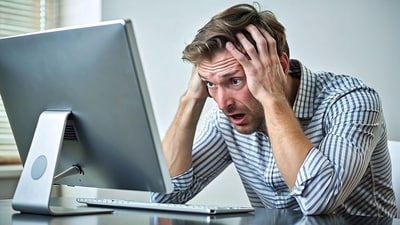 The candidate said he received a flurry of angry texts and emails from the recruiter. (Representational) The candidate said he received a flurry of angry texts and emails from the recruiter. (Representational)