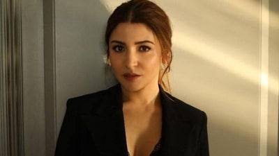 Anushka Sharma’s iconic looks: Channel the diva’s casual chic style with a filmy twist (Pinterest) Anushka Sharma’s iconic looks: Channel the diva’s casual chic style with a filmy twist (Pinterest)