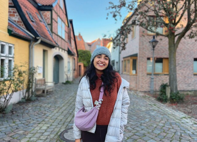 Travel influencer Aakanksha Monga’s tip is to tether your belongings to your body. Travel influencer Aakanksha Monga’s tip is to tether your belongings to your body.