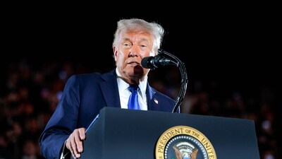 US President Donald Trump delivers remarks to graduating students at the Coleman Coliseum at the University of Alabama on May 01, 2025 in Tuscaloosa, Alabama. (AFP) US President Donald Trump delivers remarks to graduating students at the Coleman Coliseum at the University of Alabama on May 01, 2025 in Tuscaloosa, Alabama. (AFP)
