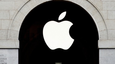 Apple reported $95.4 billion in revenue for the quarter ending March, up from $90.75 billion a year earlier. (Gonzalo Fuentes/Reuters)