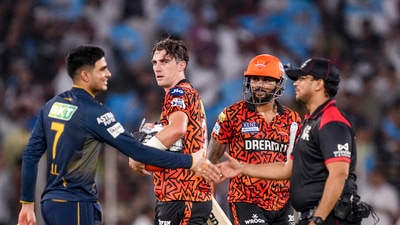Sunrisers Hyderabad's freefall continued with a 38-run defeat to the Gujarat Titans. Another top order masterclass got Gujarat Titans to a score of 224/6. SRH hardly ever looked capable of chasing it down, finishing with a score of 186/6. (PTI) Sunrisers Hyderabad's freefall continued with a 38-run defeat to the Gujarat Titans. Another top order masterclass got Gujarat Titans to a score of 224/6. SRH hardly ever looked capable of chasing it down, finishing with a score of 186/6. (PTI)