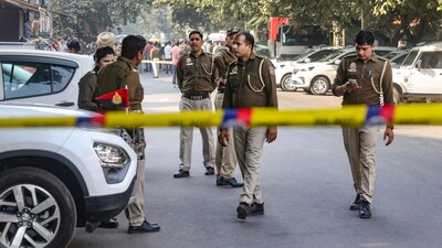 3 arrested for stabbing man to death in Delhi's Sultanpuri | India News