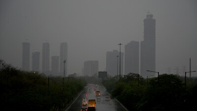 Black Clouds took over the sky in Noida before heavy rainfall on Friday, (Photo by Sunil Ghosh / Hindustan Times) (Sunil Ghosh/HT) Black Clouds took over the sky in Noida before heavy rainfall on Friday, (Photo by Sunil Ghosh / Hindustan Times) (Sunil Ghosh/HT)