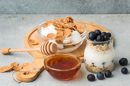 Honey's natural sweetness makes the already refreshing Greek yoghurt a complete delight. (Freepik) Honey's natural sweetness makes the already refreshing Greek yoghurt a complete delight. (Freepik)