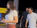 Aamir Khan and his girlfriend, Gauri Spratt, met Boney Kapoor. Aamir Khan and his girlfriend, Gauri Spratt, met Boney Kapoor.