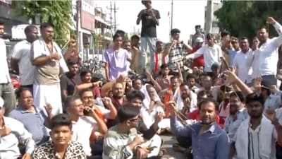 A large group of Brahmin community members gathered at the NEET exam centre in Kalaburagi, raising slogans and staging a sit-in on Sunday. (ANI) A large group of Brahmin community members gathered at the NEET exam centre in Kalaburagi, raising slogans and staging a sit-in on Sunday. (ANI)